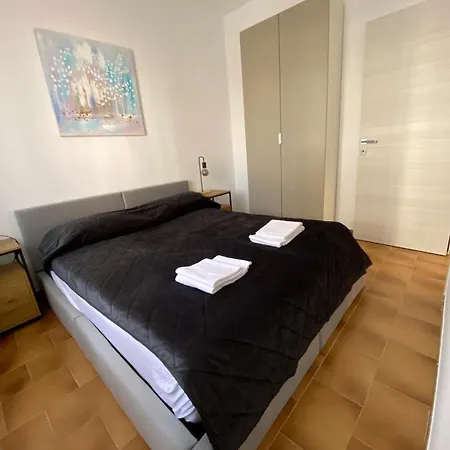 Apartment Vergine *